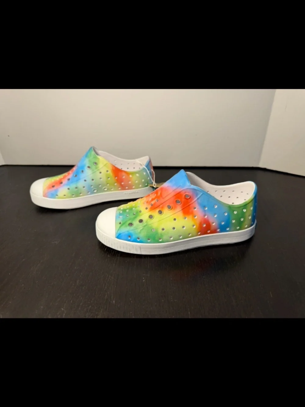 Native Jefferson Print Shoes Rainbow Multi Tie Dye Big Kids US J1/EU 32.5